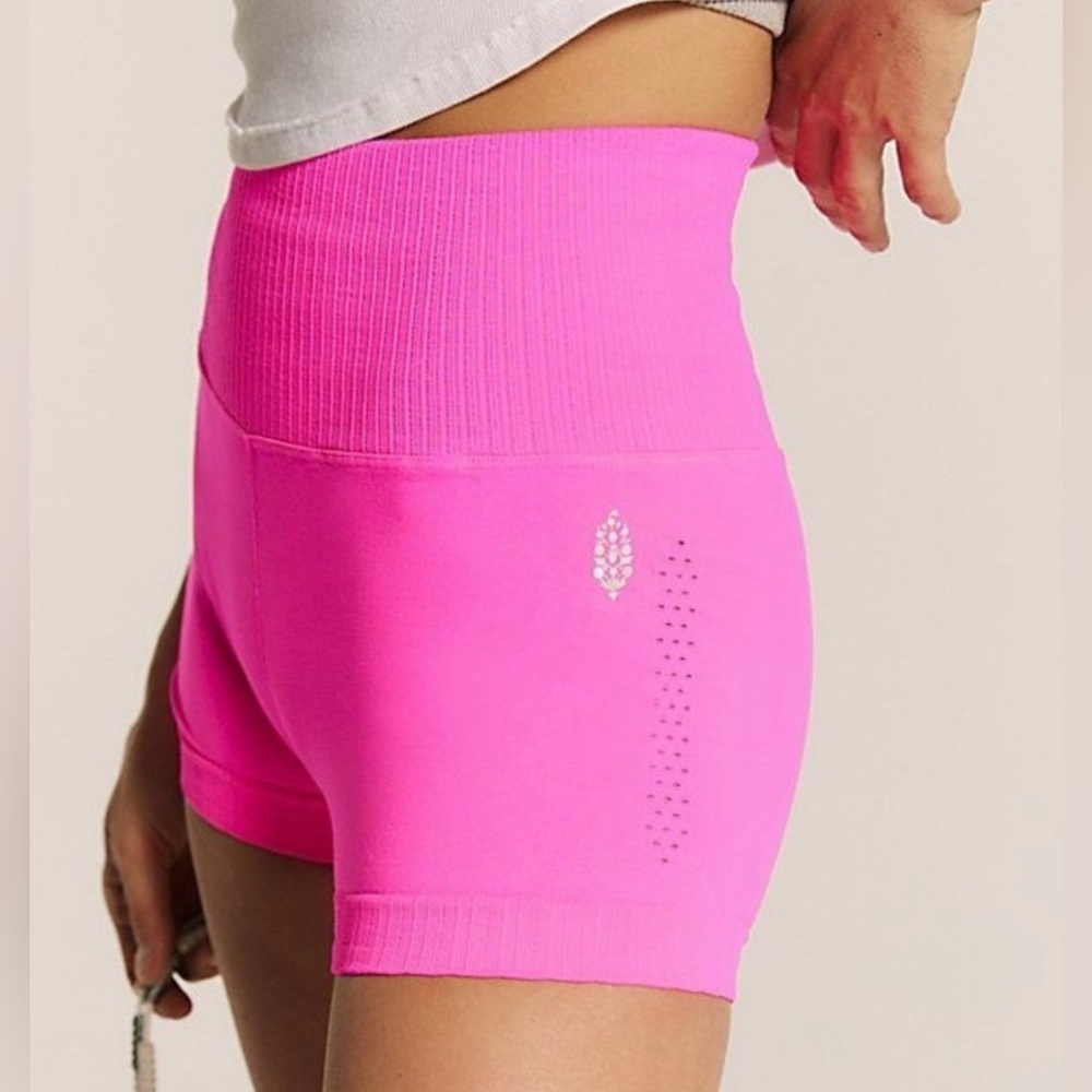 NWOT Free People Movement Good Karma Running Shorts In Hot Pink